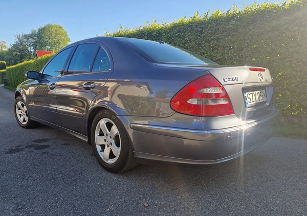 Mercedes-Benz Klasa E cena 37500 przebieg: 301000, rok produkcji 2005 z Żywiec małe 121